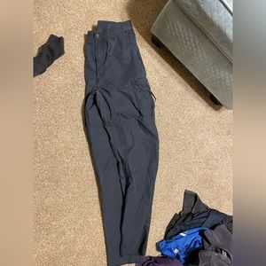 Mens 5.11 tactical ems pants.